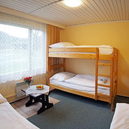 Pod Javorem Hotel Velké Karlovice Eksteriør billede
